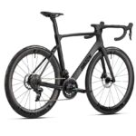 2025_VAILLANT_10-0_detail07_800x800_2x_058fa336-849e-4844-8077-b1c18681720f-1