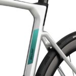 2025_VAILLANT_8-0_detail_06_800x800_2x_780cd0c8-6d11-43b6-9203-fc5157bcfd9f-1