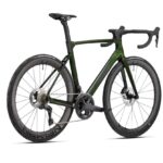 2025_VAILLANT_9-0_detail_07_800x800_2x_65a41322-ab7e-4ab6-9aa0-718069400859