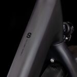 Cube-812901-20141842-Kathmandu-Hybrid-C62-SLX-400X-Easy-Entry-carbon-n-black-2