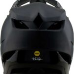 TroyLee_139437012-_D4-Carbon_Fullface_Helm-23_800x800_2x_81515b20-3bad-45c1-b04c-8965ec99b4a0