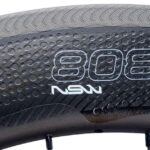 Zipp_808-NSW-Carbon-Clincher_allYmZfXz2aZdb_800x800_2x_b222b2dd-e7ee-48ae-bac8-0c1dc261b865